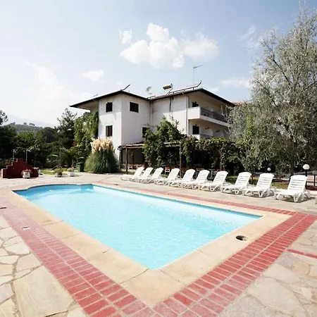 Hotel Athina